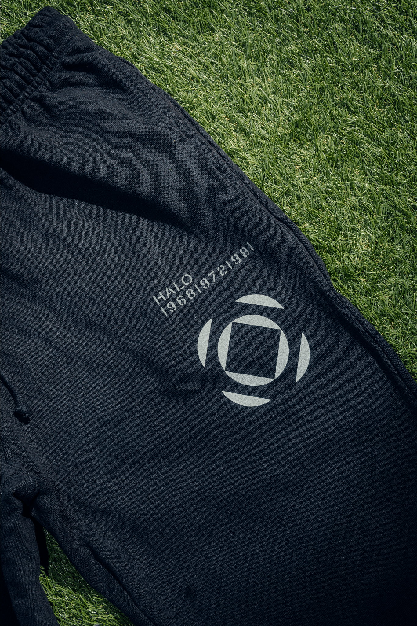 Halo X Plugin Sweatpants (Black)