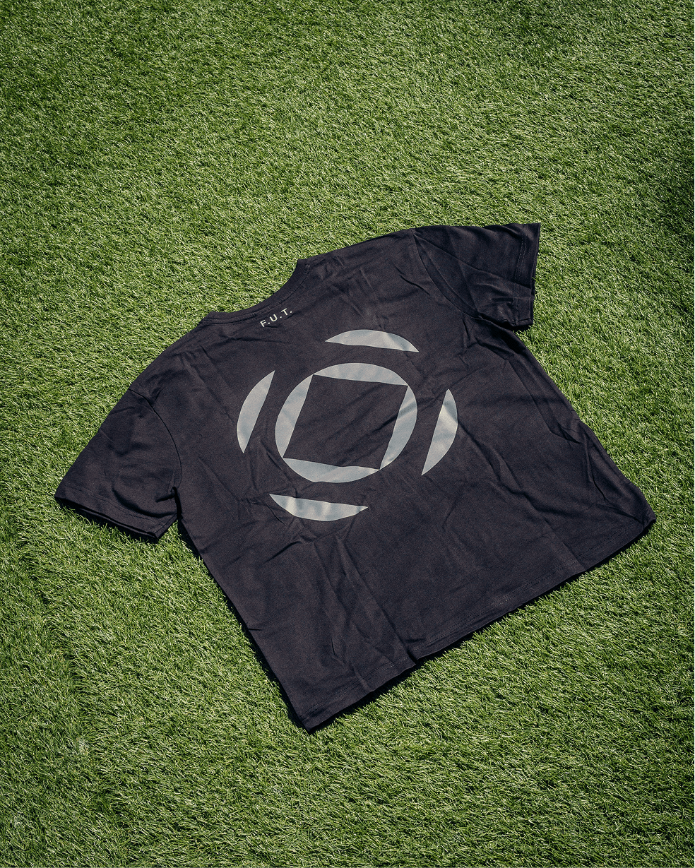 HALO x Plugin Essential T-shirt (Black)
